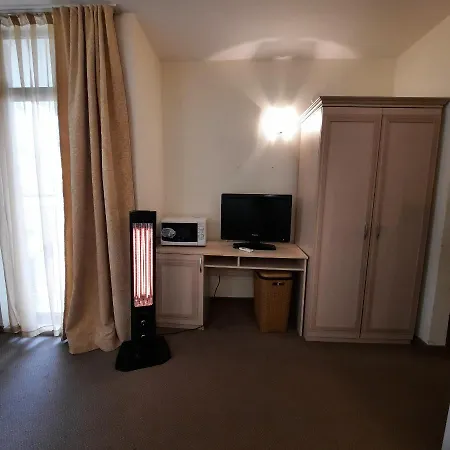 Apartament Квартира Солнечный Берег